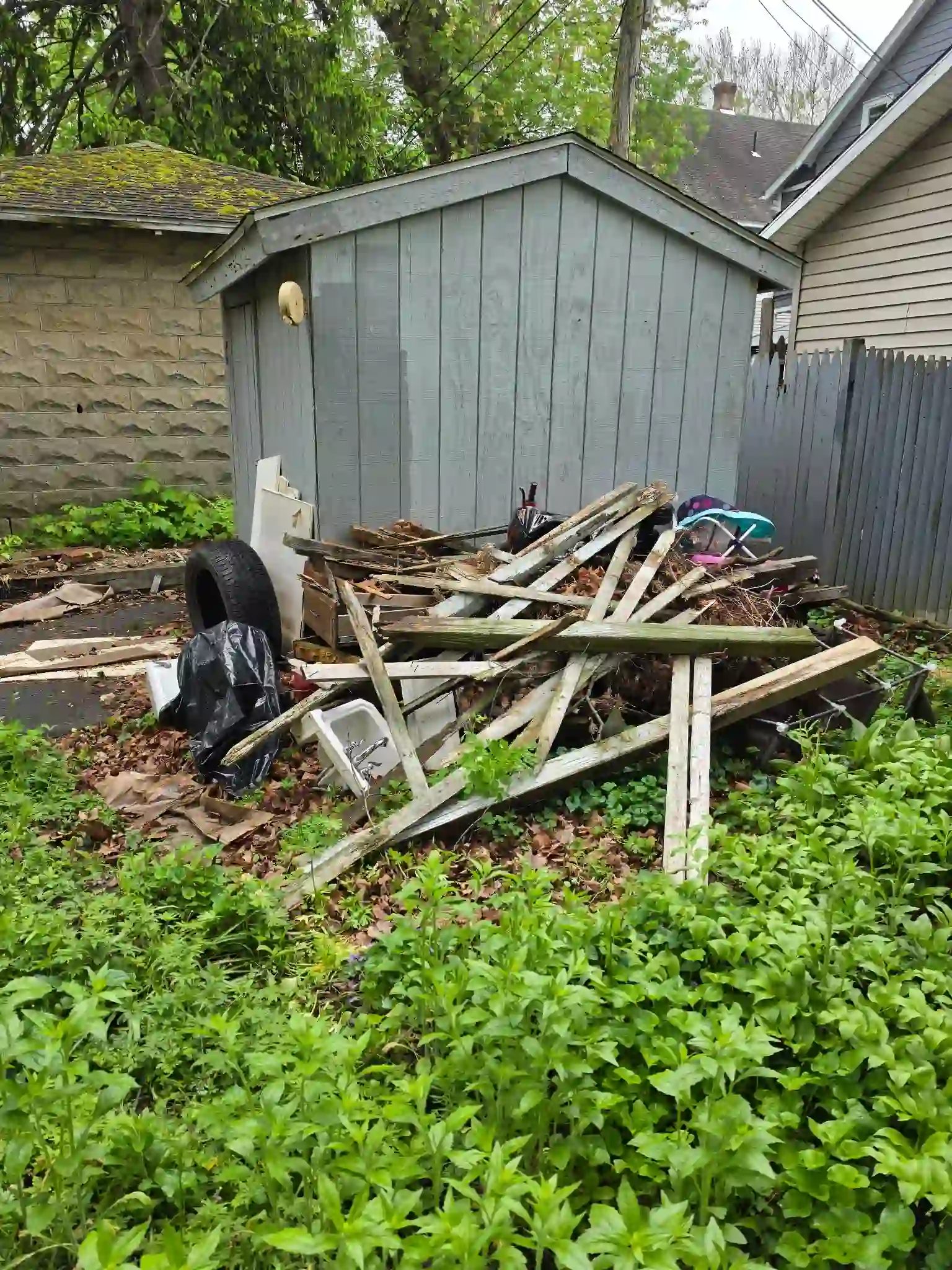 Pioneer Valley Junk Removal - Licensed and Insured Junk Removal in East Longmeadow, MA
